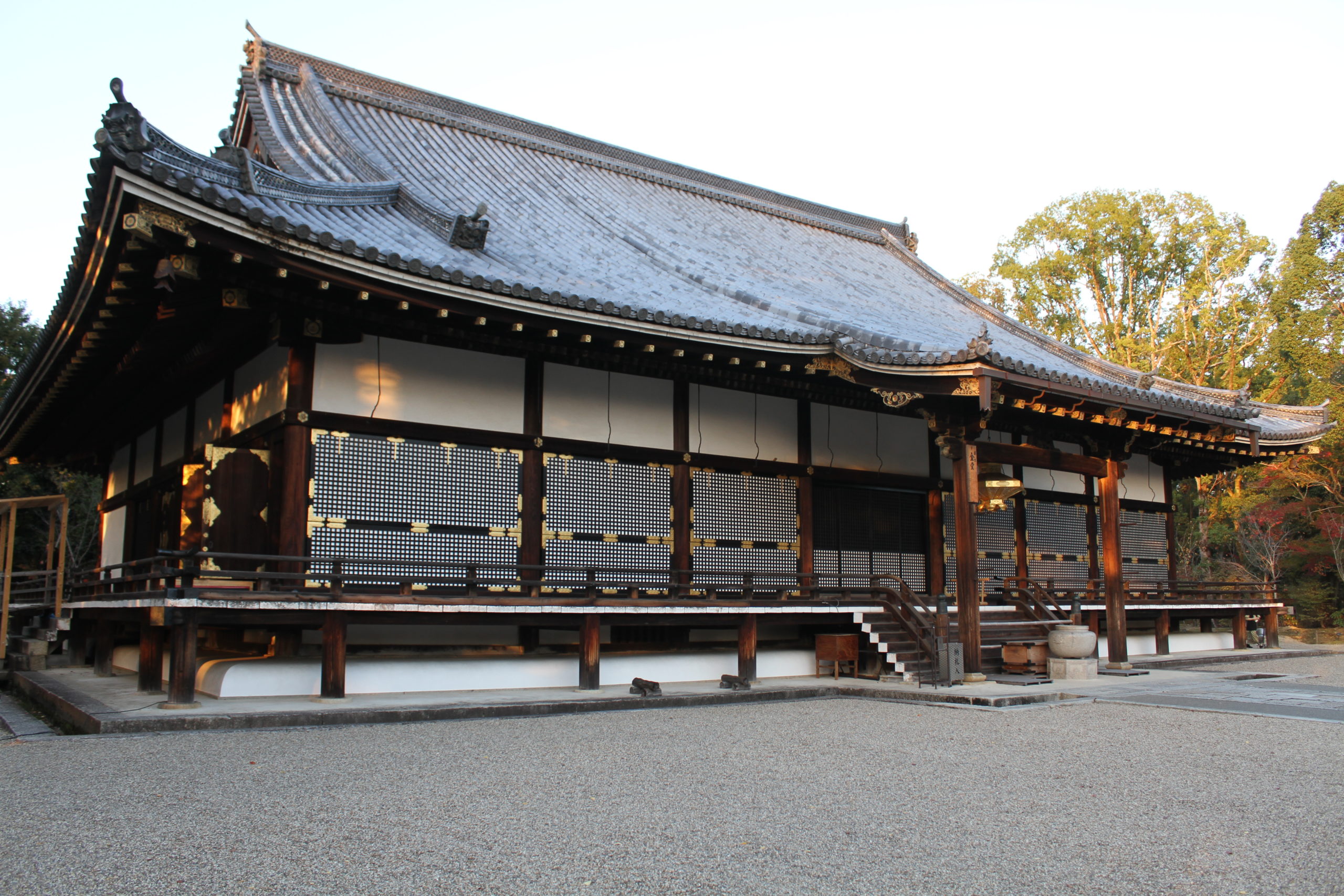 〈Topic ’23〉護法の明王、再び眼前に　仁和寺五大明王壁画 特別公開