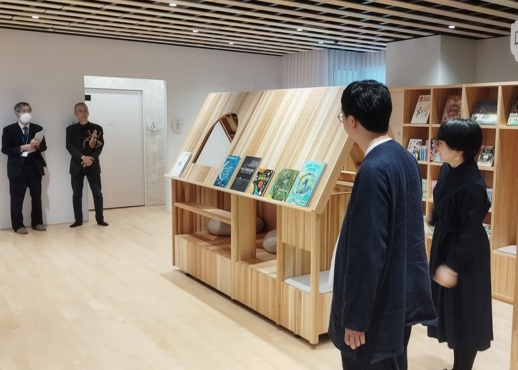 学童保育所 事業費2億円　稲垣理事「他大学のモデル目指す」