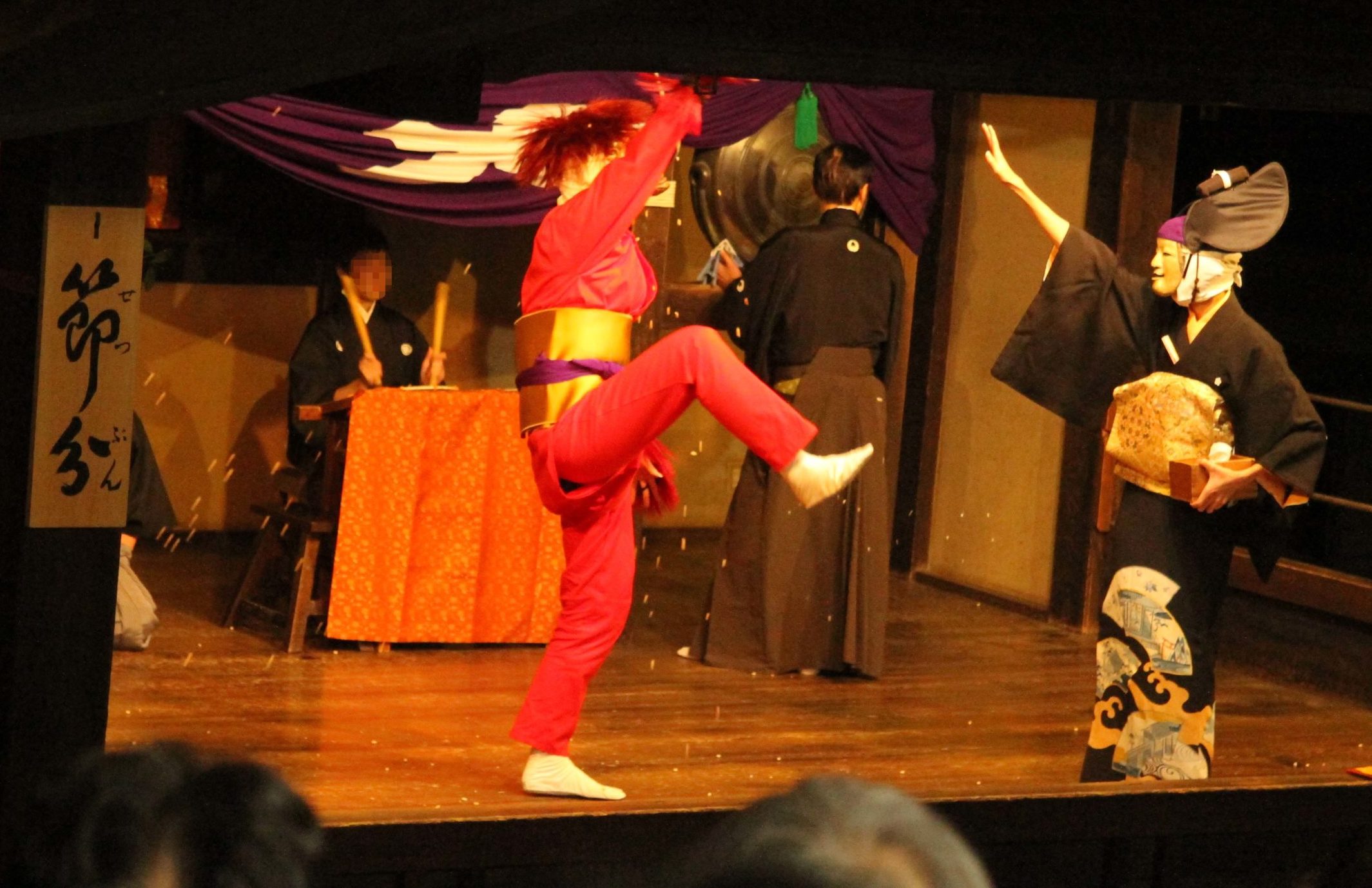 〈Topic ’24〉節分会 豆をまき邪気を払う　壬生寺 狂言上演