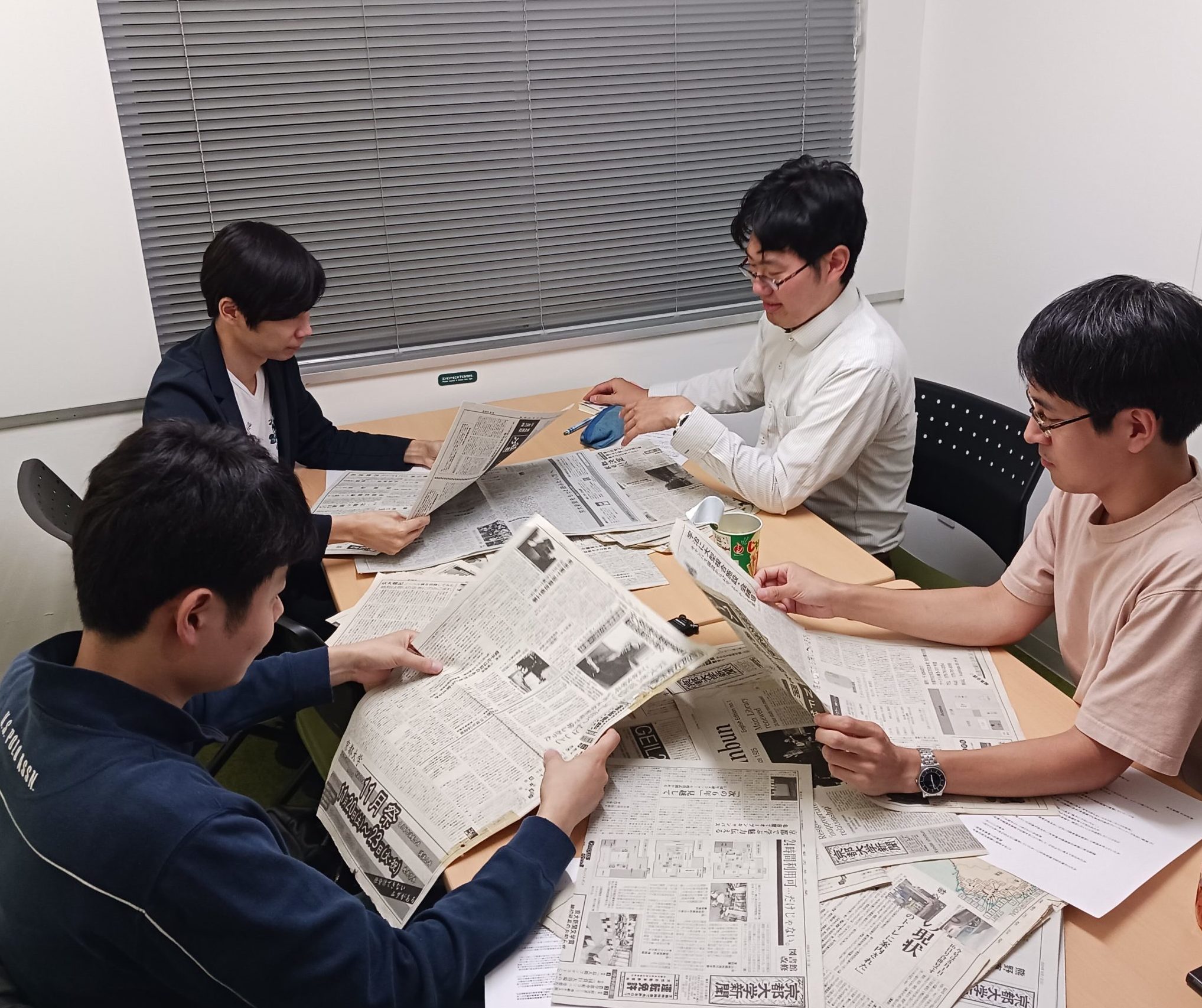 【連載第十八回】京大新聞の百年　自然に分担形成、「バランスよい」紙面に