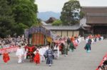 〈Topic ’25〉「路頭の儀」 行列華やかに　葵祭 風薫る古都